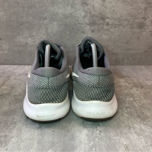 Nike Flex Experience RN 7 Running Shoes 908996-010 Womens sz 8.5 - grey - Picture 4 of 6